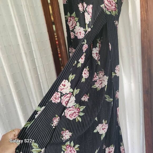 K1 Meek black/pink floral palazzo pants - Picture 6 of 10